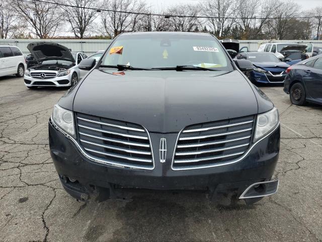 Lincoln MKT Image 13