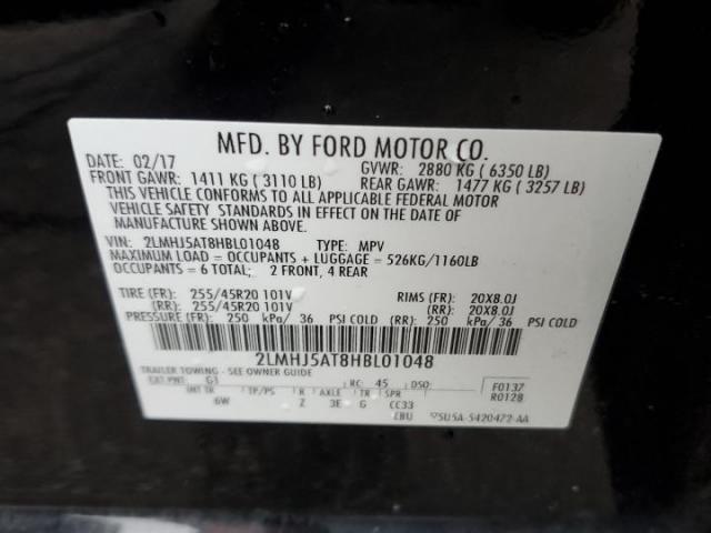 Lincoln MKT Image 12