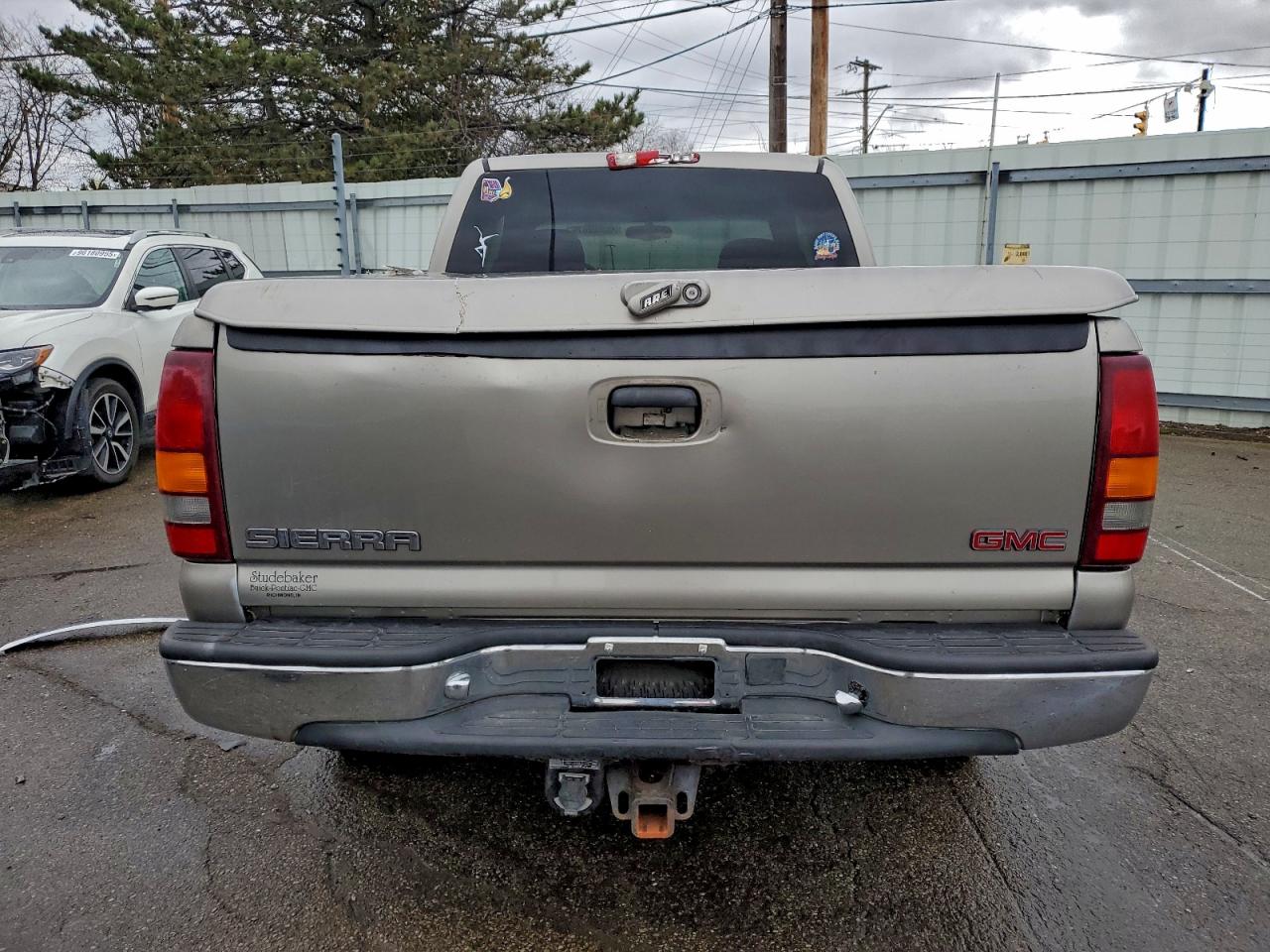 GMC Sierra K1500 Image 9
