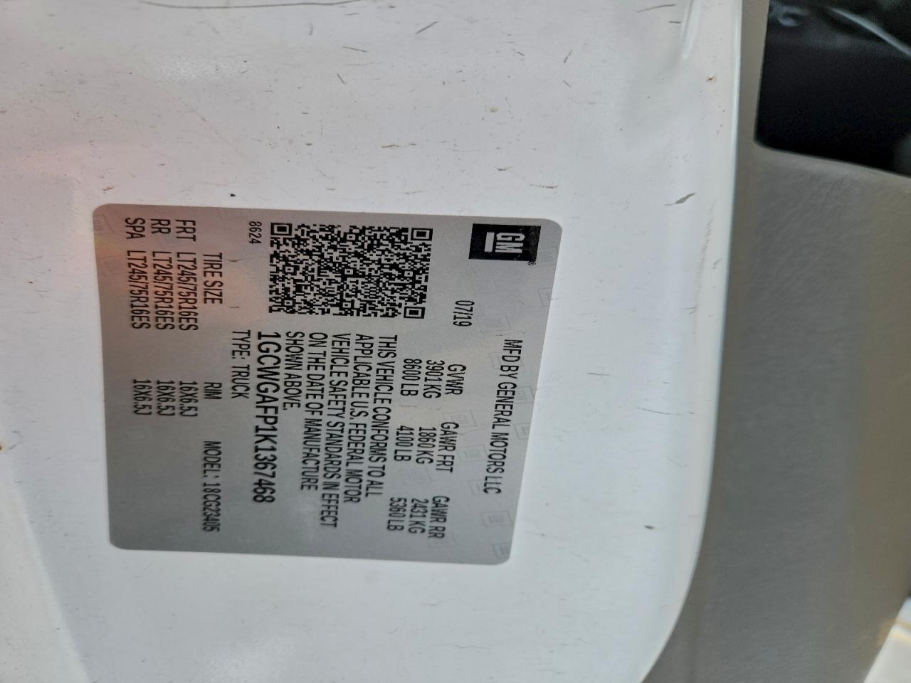 Chevrolet Express Image 5