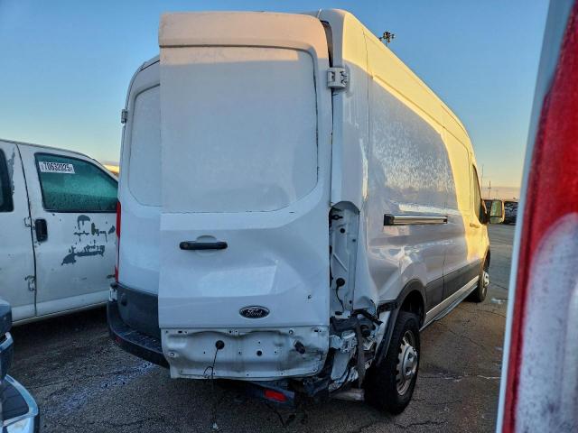 Ford Transit T-250 Image 9