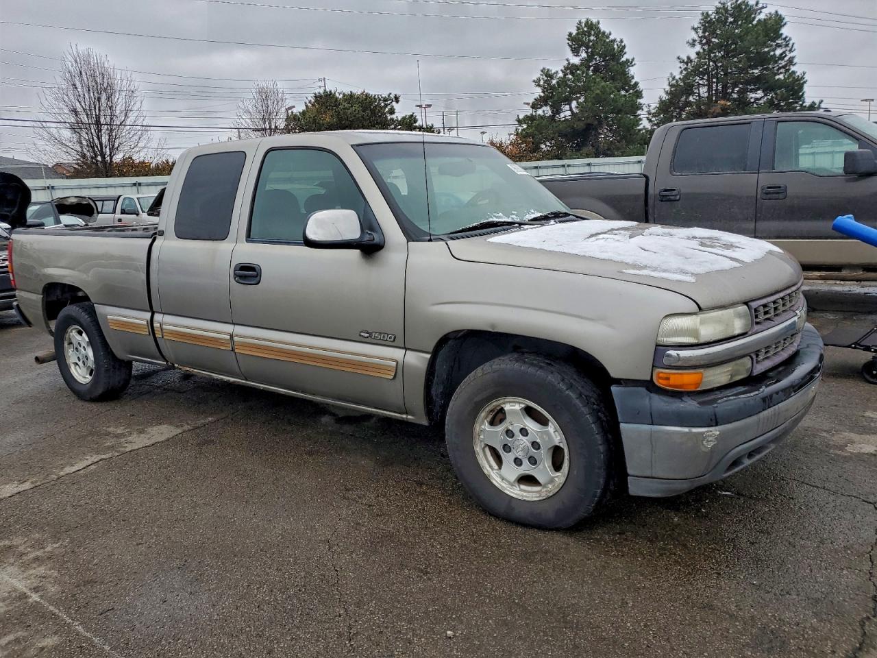 Chevrolet Silverado C1500 Image 7