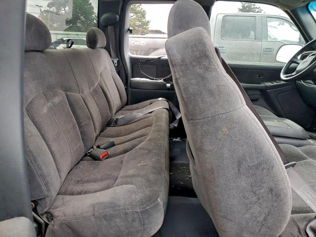 Chevrolet Silverado C1500 Image 10