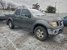 Nissan Frontier Crew Cab Le Image 3