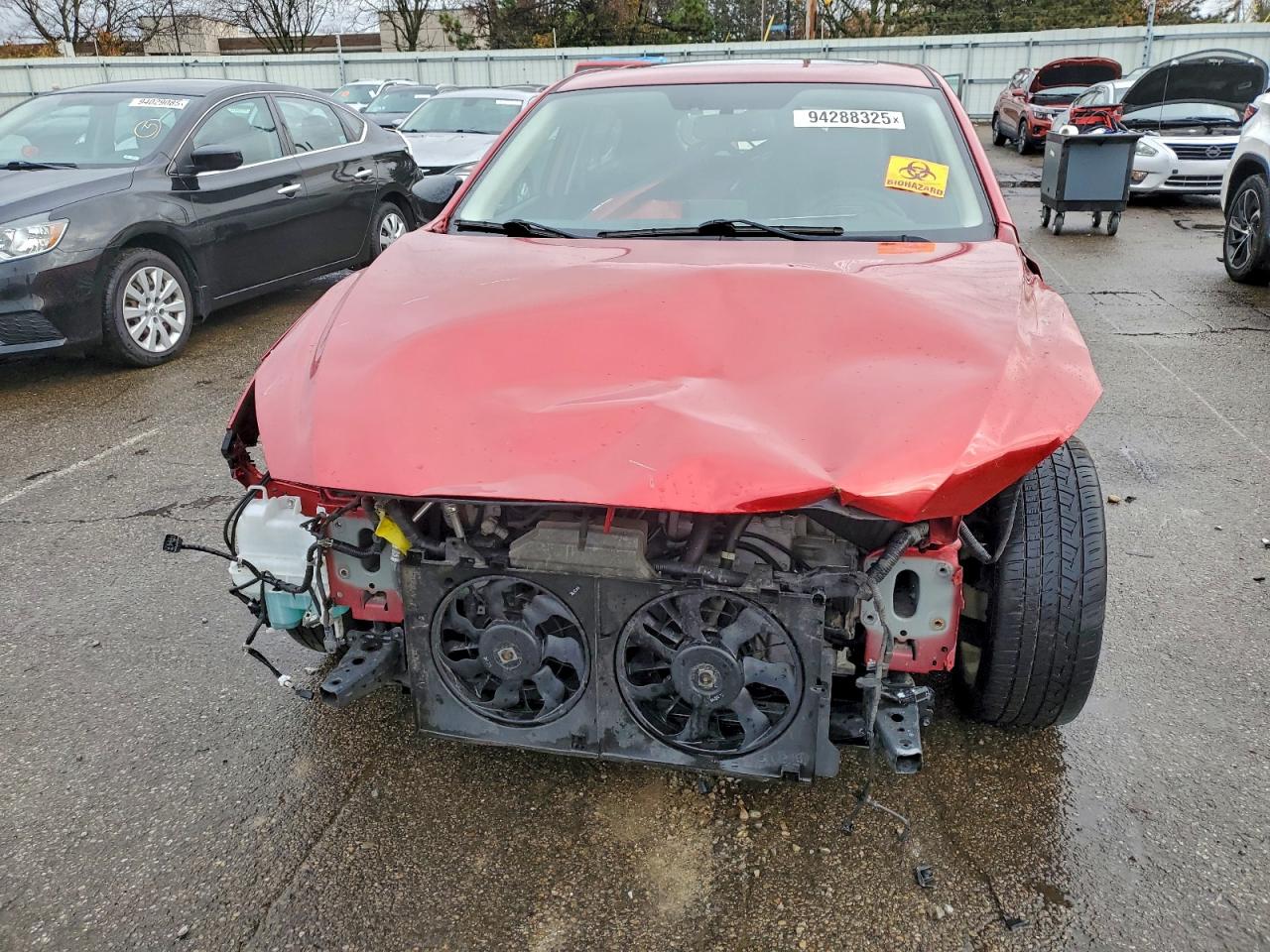 Mazda 3 Grand Touring Image 3