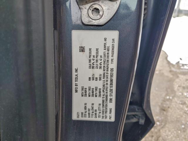 Tesla Model 3 Image 5