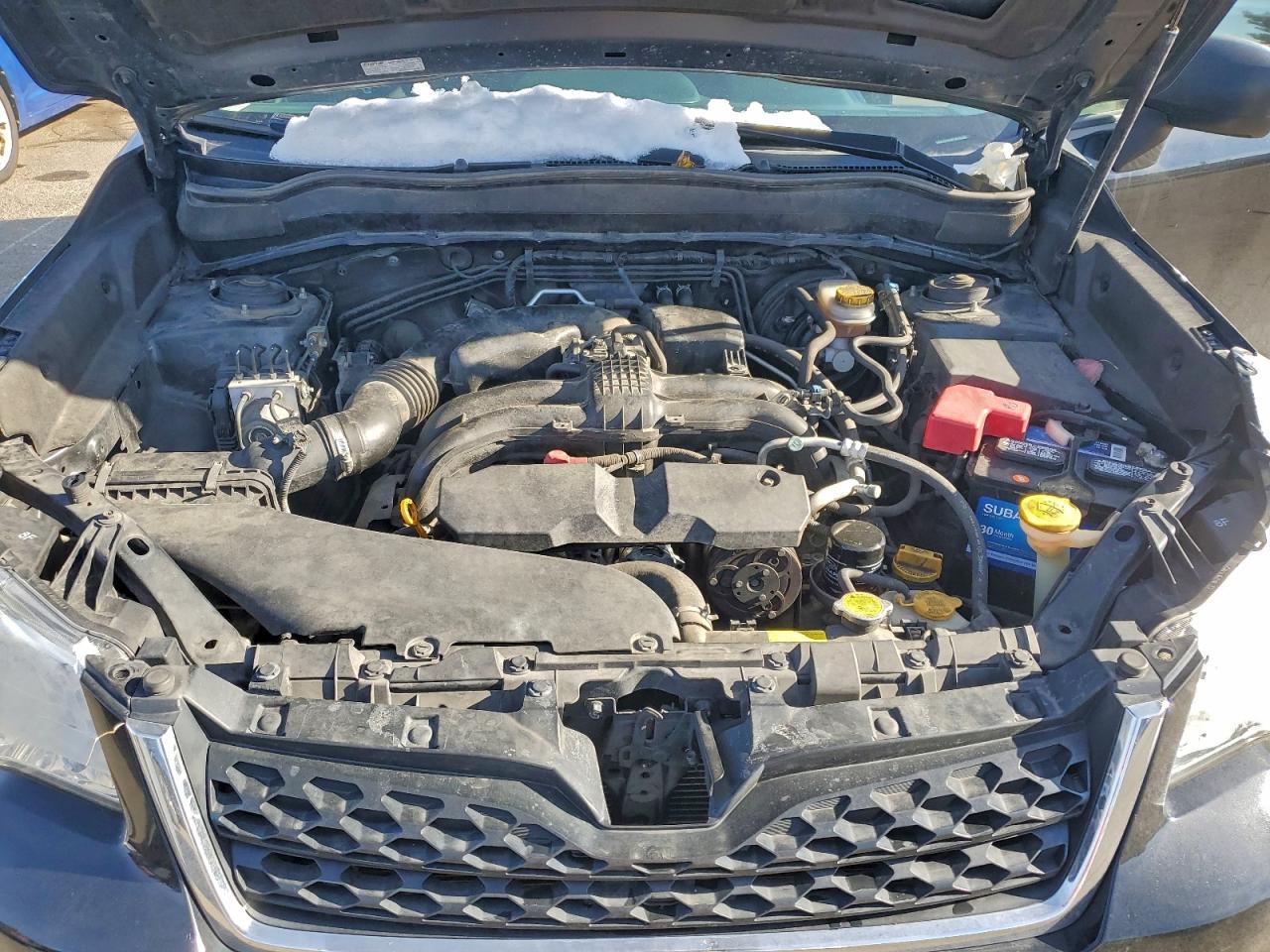 Subaru Forester 2.5i Image 10