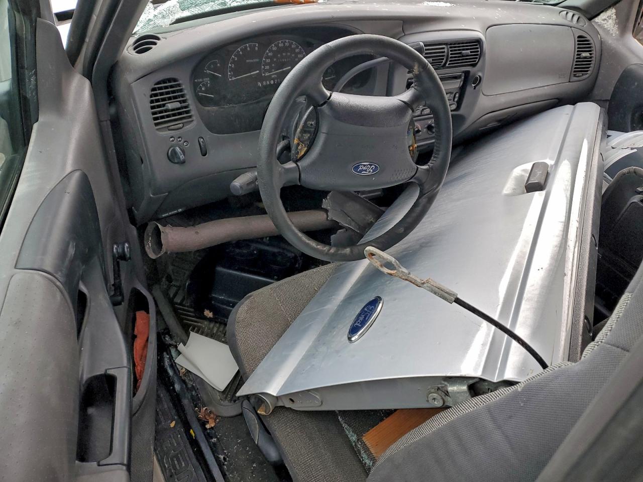 Ford Ranger Super Cab Image 5