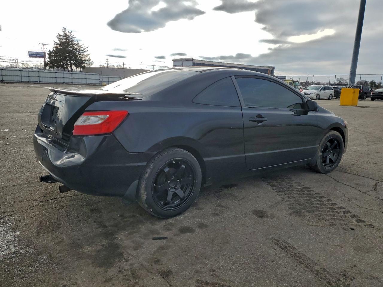 Honda Civic Lx Image 2