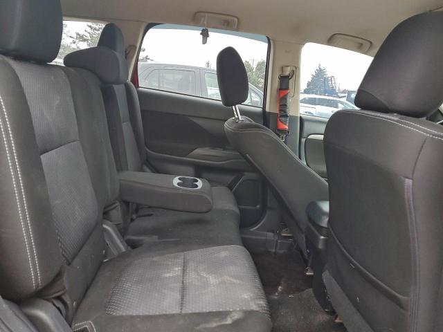 Mitsubishi Outlander Se Image 5