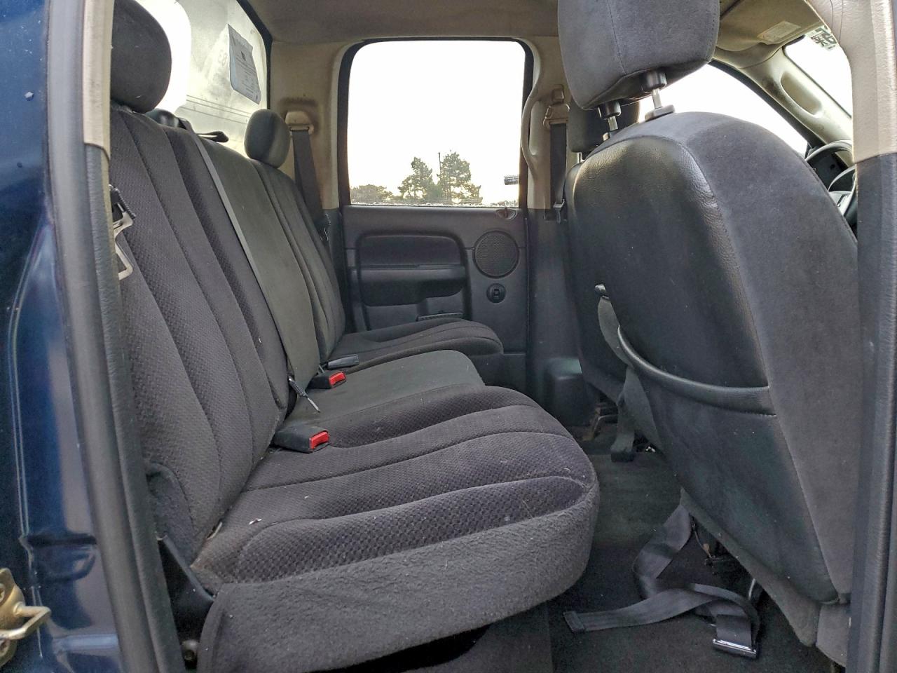 Dodge Ram 1500 St Image 8