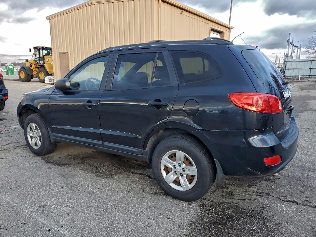Hyundai SANTA FE Gls Image 2