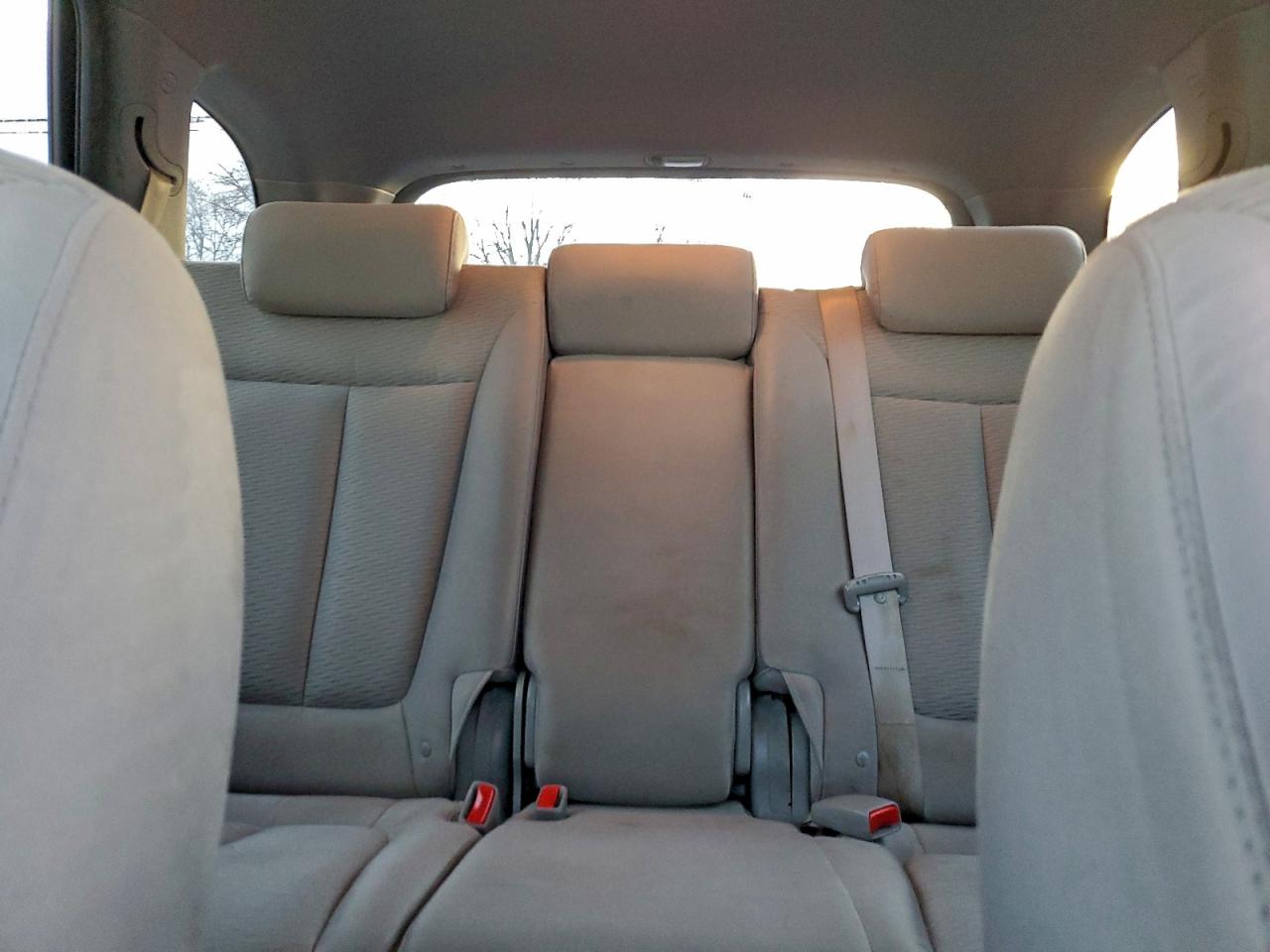 Hyundai SANTA FE Gls Image 11