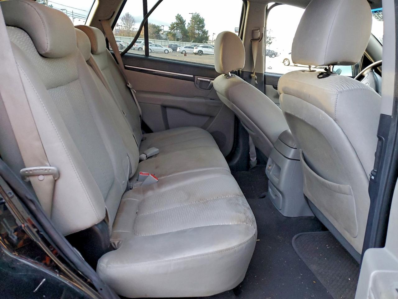 Hyundai SANTA FE Gls Image 7