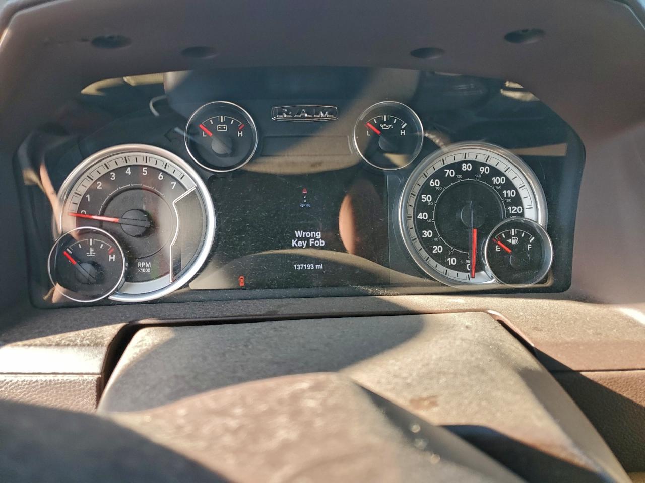 Ram 1500 Laramie Image 6