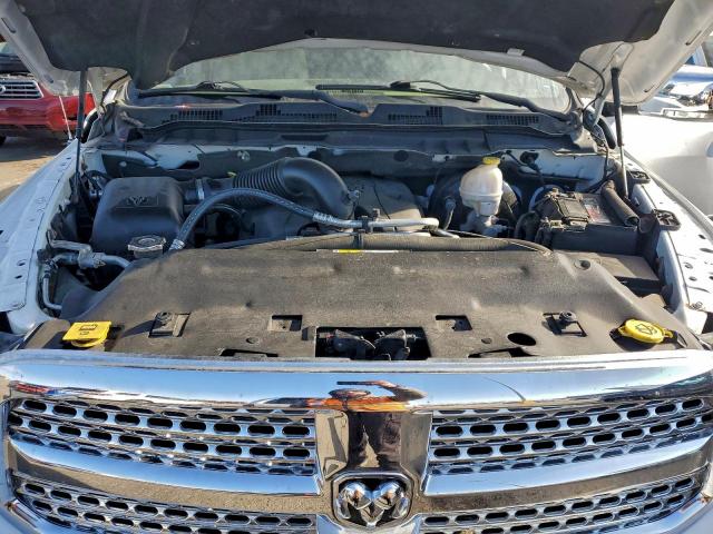 Ram 1500 Laramie Image 4