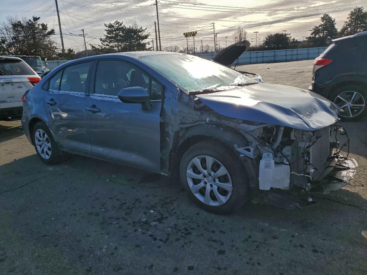 Toyota Corolla Le Image 8