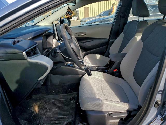 Toyota Corolla Le Image 5