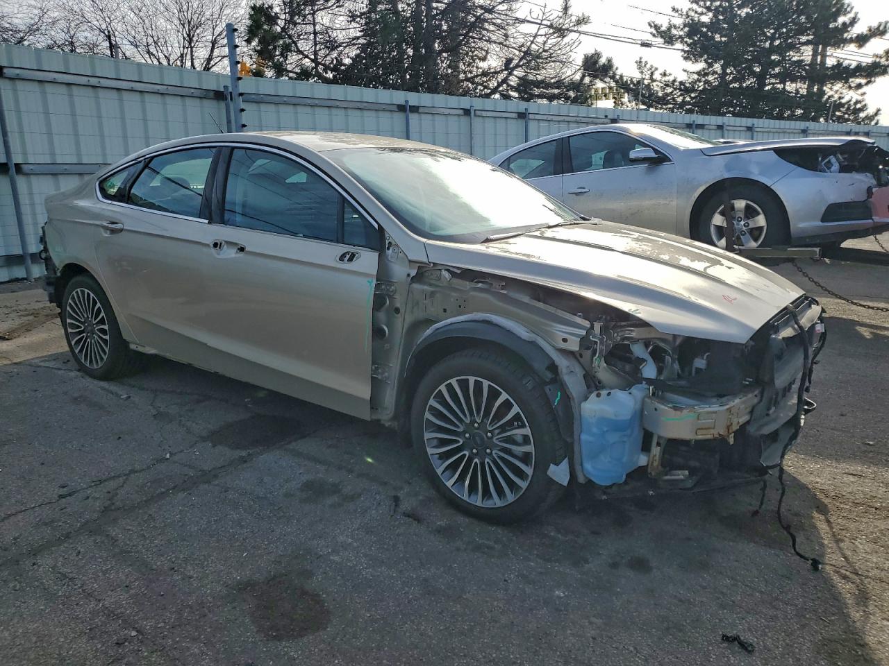 Ford Fusion Se Image 2
