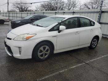  Salvage Toyota Prius