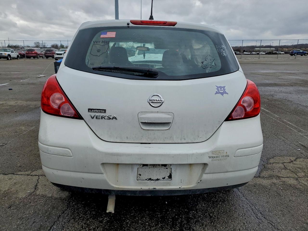 Nissan Versa S Image 4