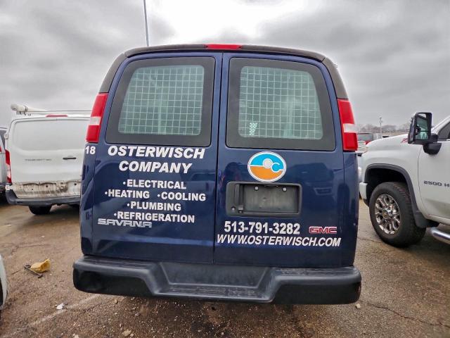 GMC Savana G3500 Image 5