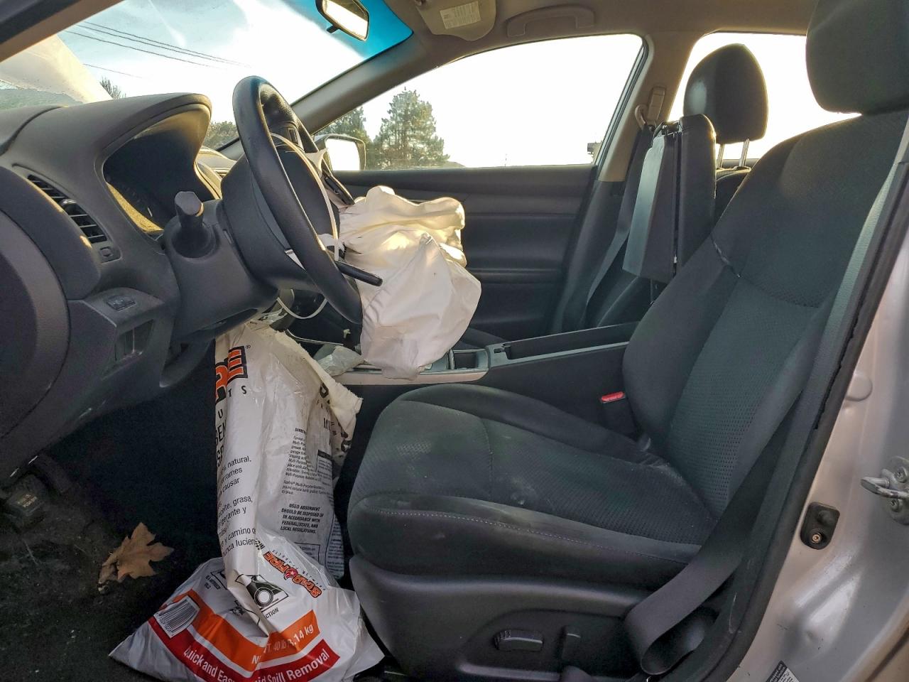 Nissan Altima 2.5 Image 2