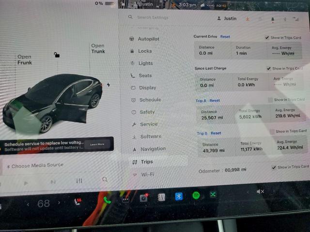 Tesla Model 3 Image 8