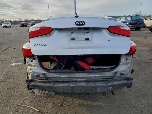 Kia Forte Lx Image 4