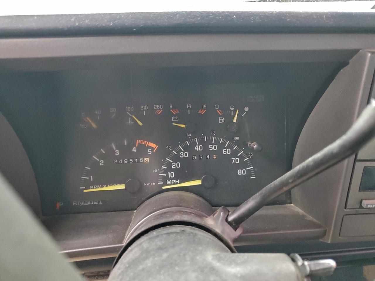 GMC Sierra C1500 Image 11