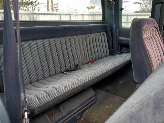 GMC Sierra C1500 Image 10