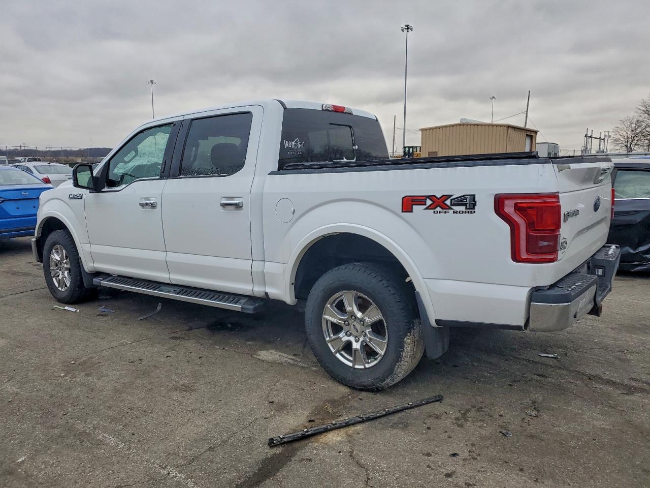 Ford F-150 Supercrew Image 12