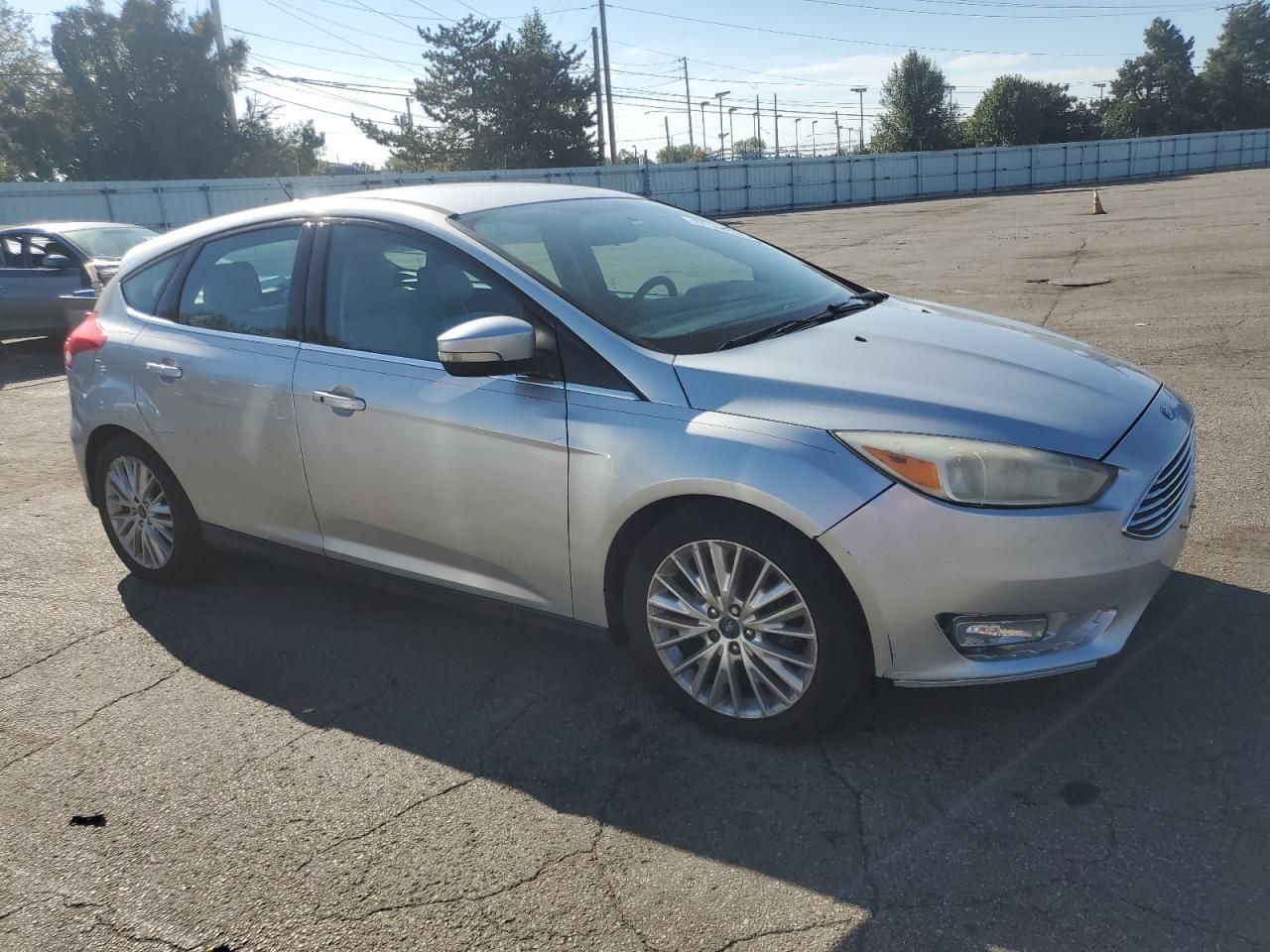 Ford Focus Titanium Image 3