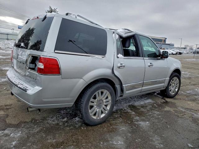 Lincoln Navigator Image 13