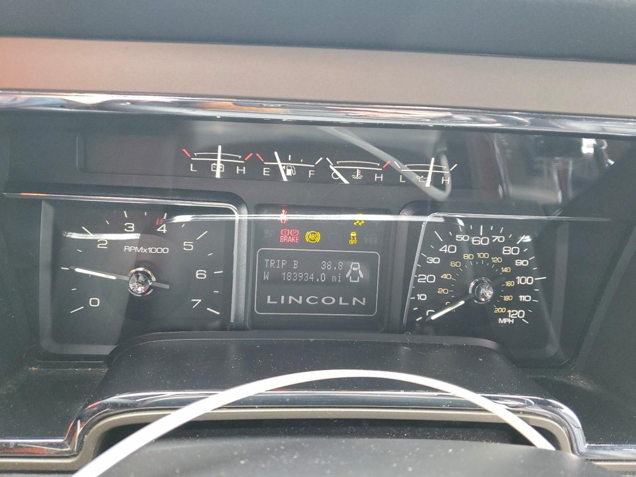 Lincoln Navigator Image 6