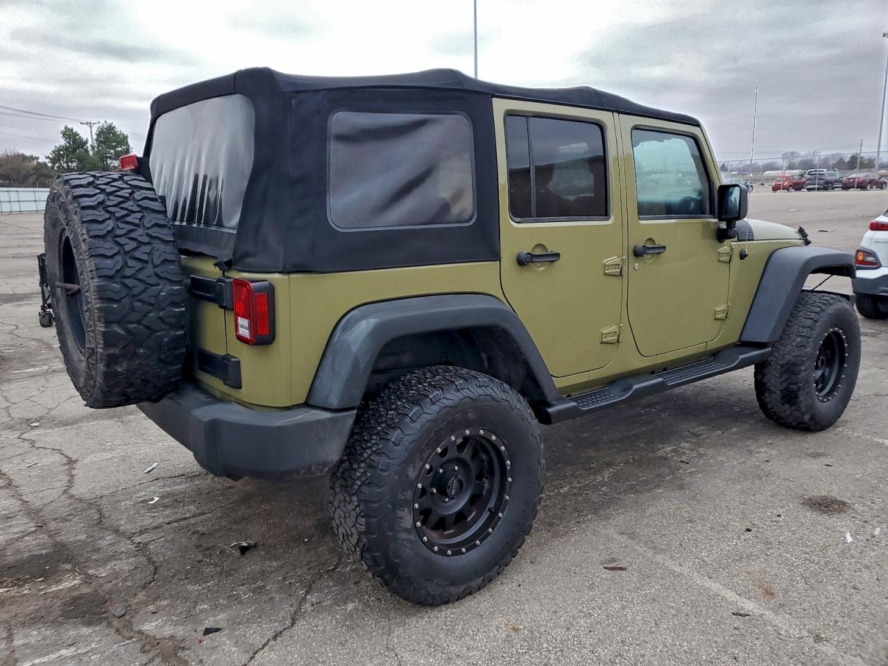Jeep Wrangler Sport Image 13