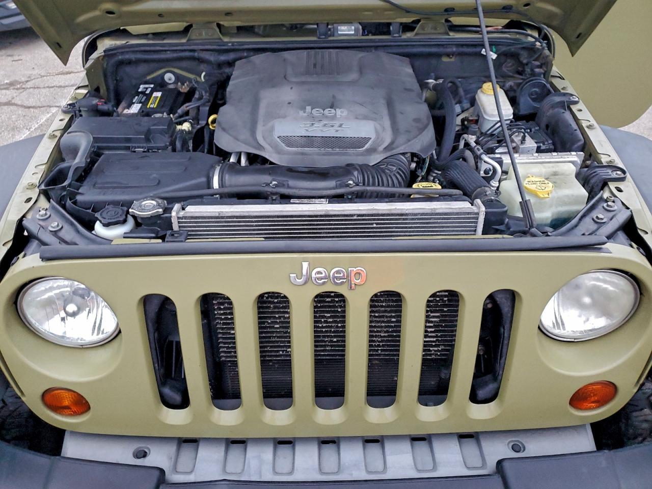 Jeep Wrangler Sport Image 6