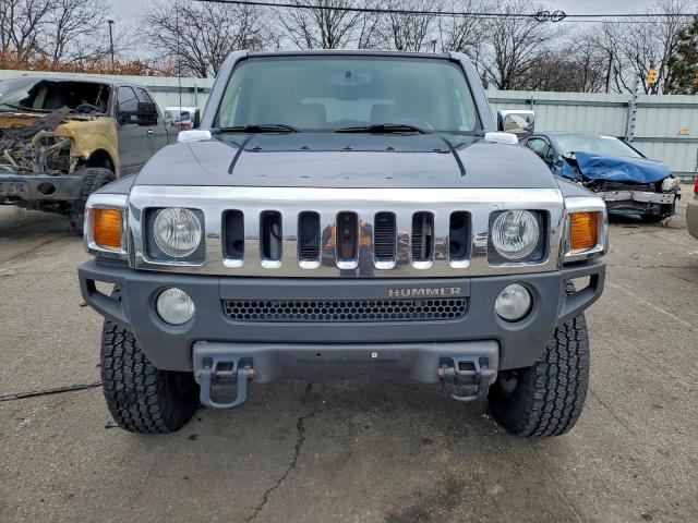 HUMMER H3 Image 11