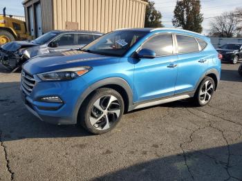  Salvage Hyundai TUCSON