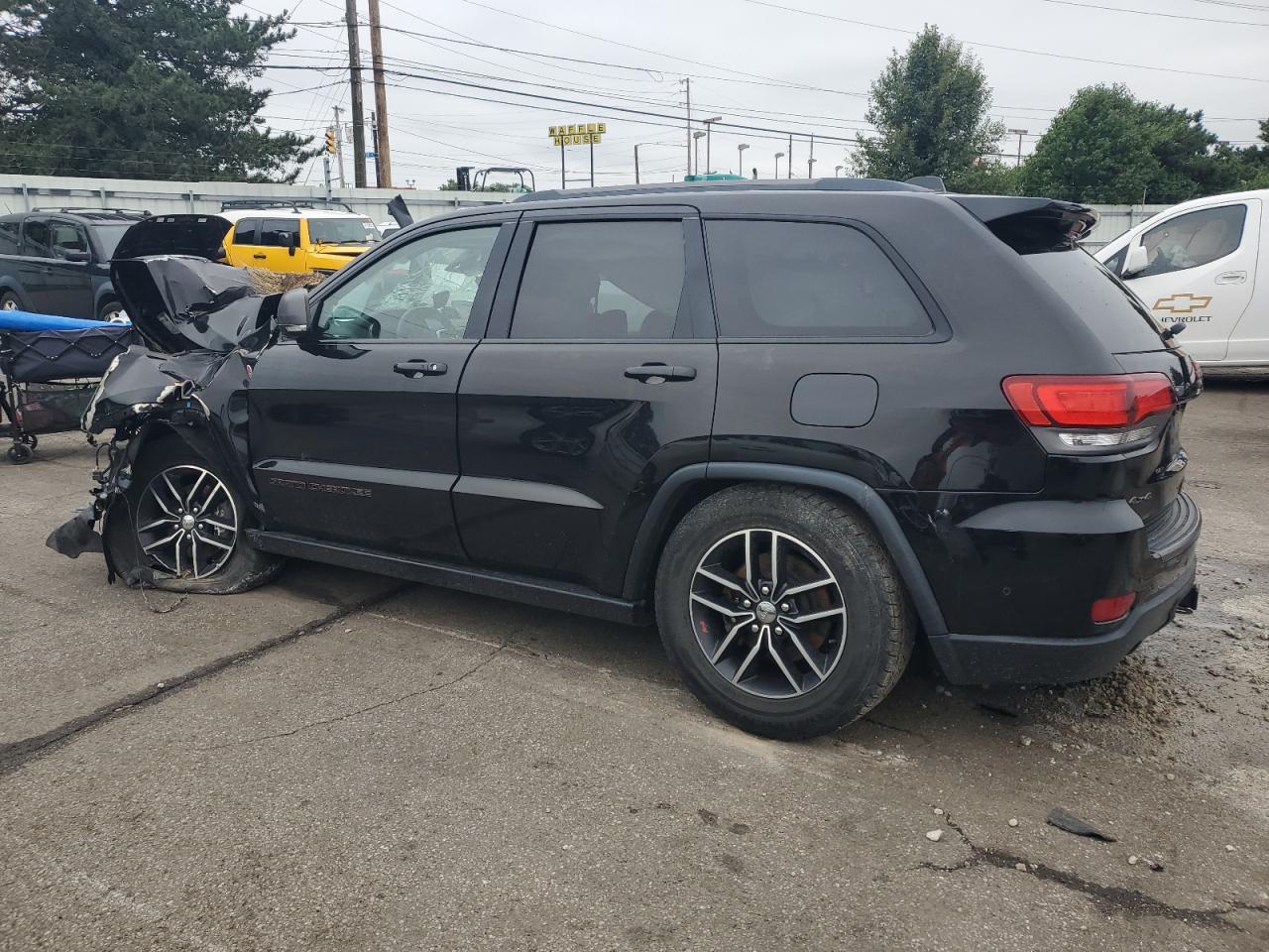 Jeep Grand Cherokee Trailhawk Image 2
