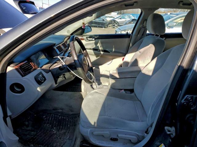Chevrolet Impala Lt Image 10