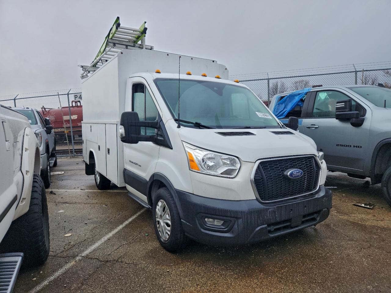 Ford Transit T-350 Image 6