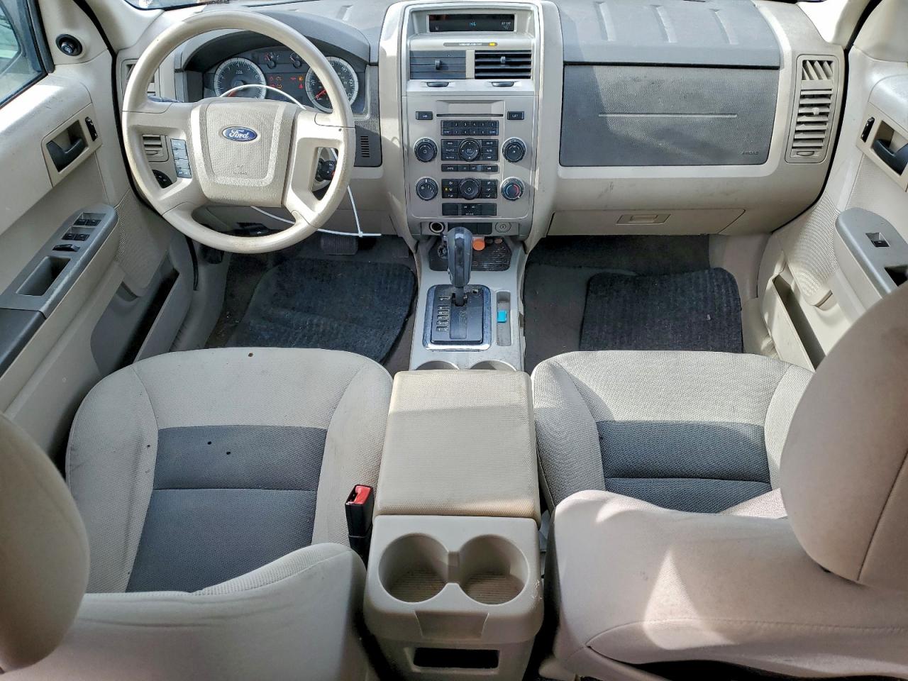 Ford Escape Xlt Image 4