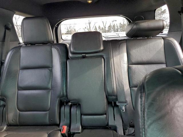 Ford Explorer Limited Image 11