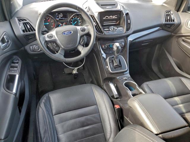 Ford Escape Titanium Image 12