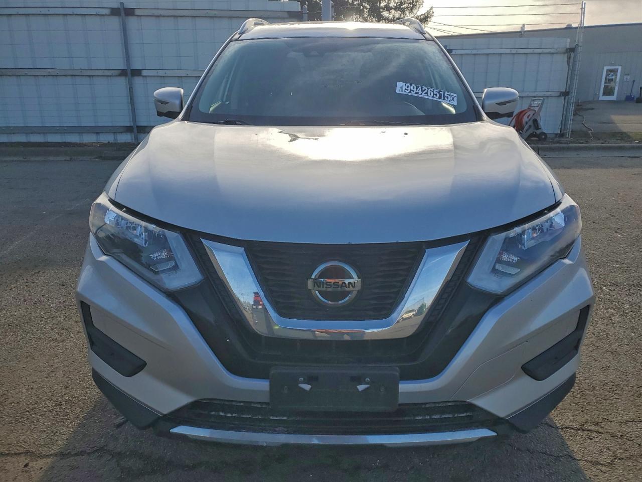 Nissan Rogue S Image 5