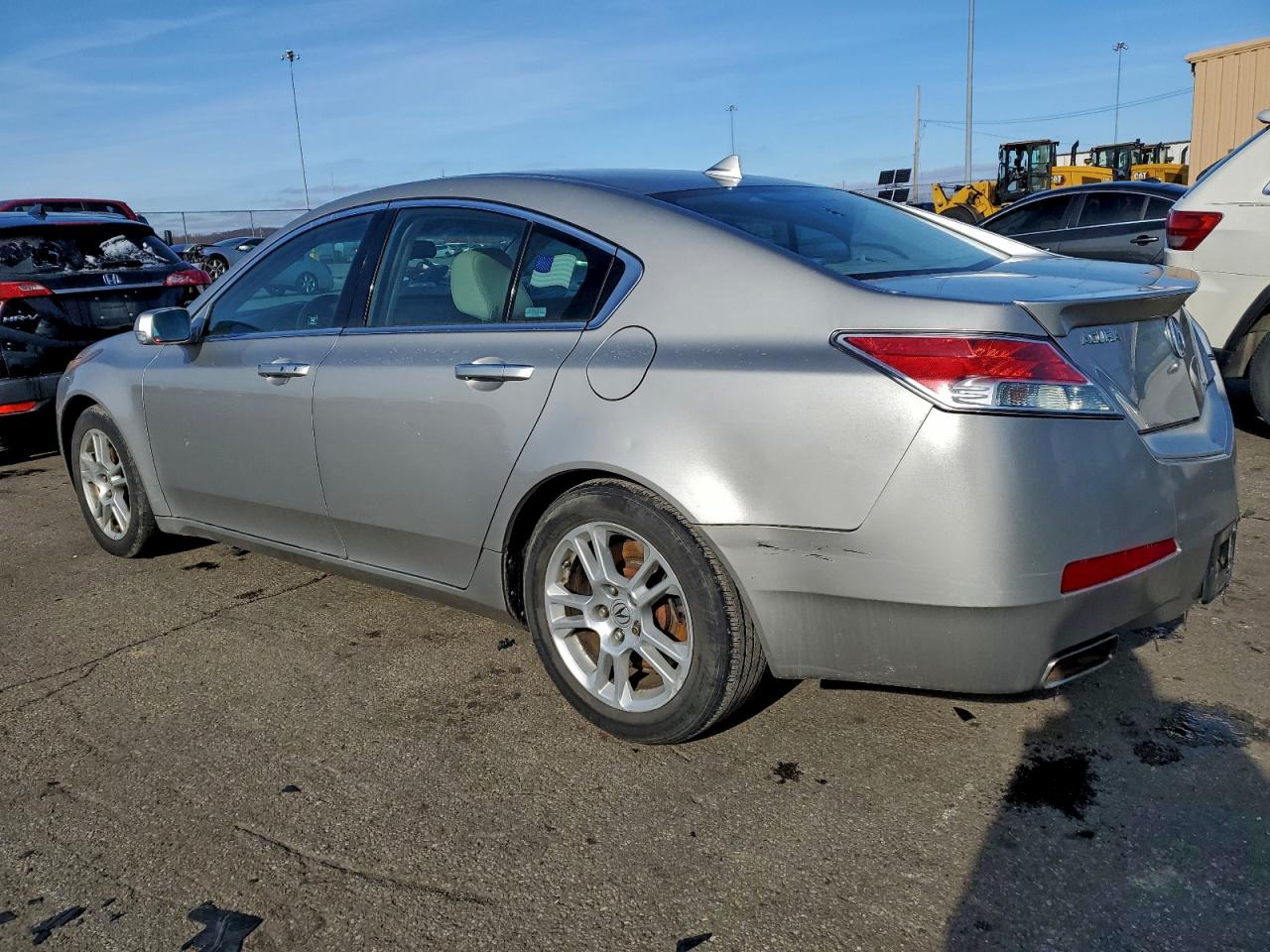 Acura TL Image 2