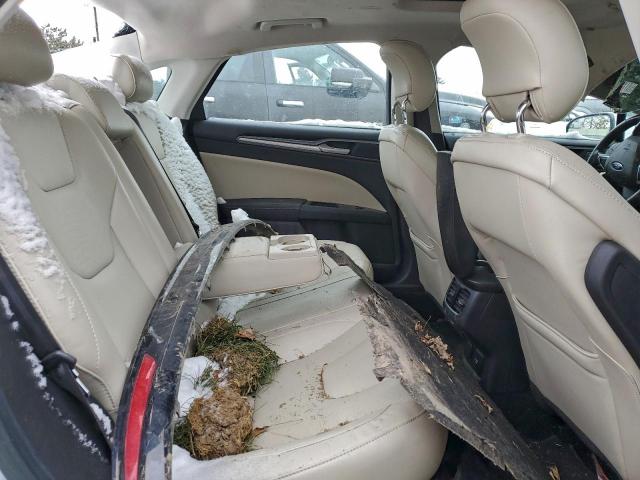 Ford Fusion Titanium Hev Image 6