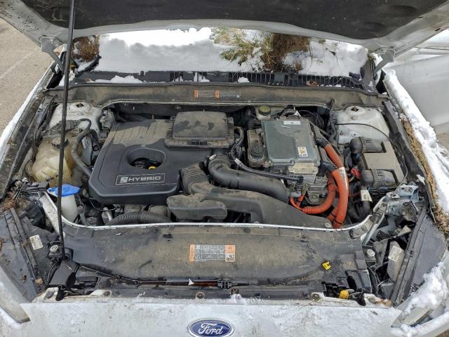 Ford Fusion Titanium Hev Image 12
