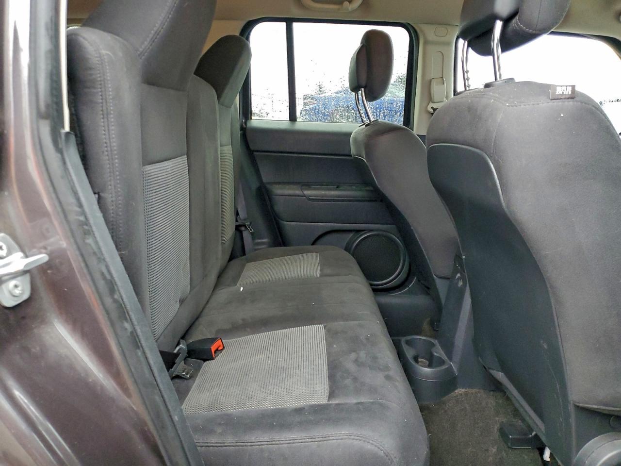 Jeep Patriot Latitude Image 11